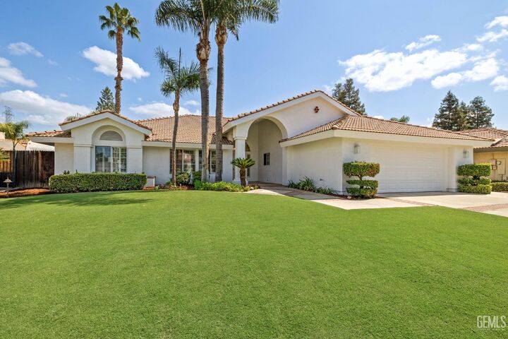 2508 Oak Crest Court  Bakersfield CA 93311 photo