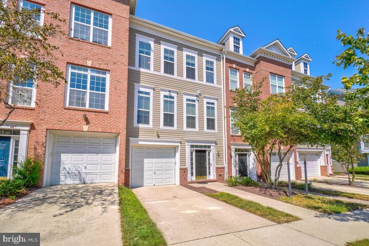 Property Photo:  5420 Hartfield Avenue  MD 20746 