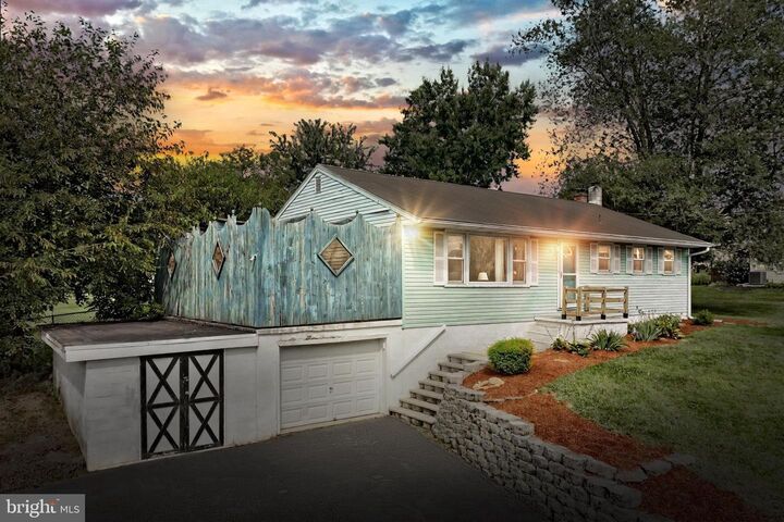 13 Stuart Drive  East Berlin PA 17316 photo