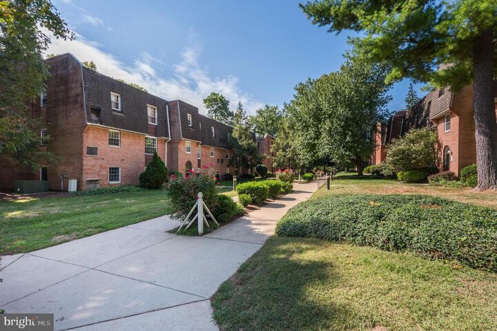 Property Photo: 4000 Gypsy Lane 229 PA 19144