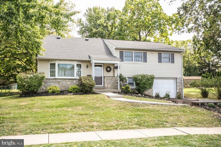 Property Photo:  340 Central Drive  PA 19446 