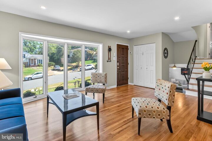 Property Photo:  6020 Craft Road  VA 22310 