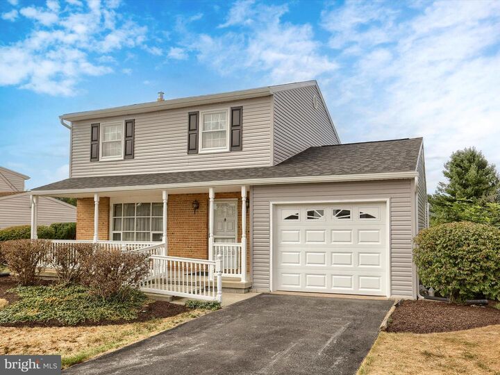 Property Photo:  6232 Harding Avenue  PA 17112 