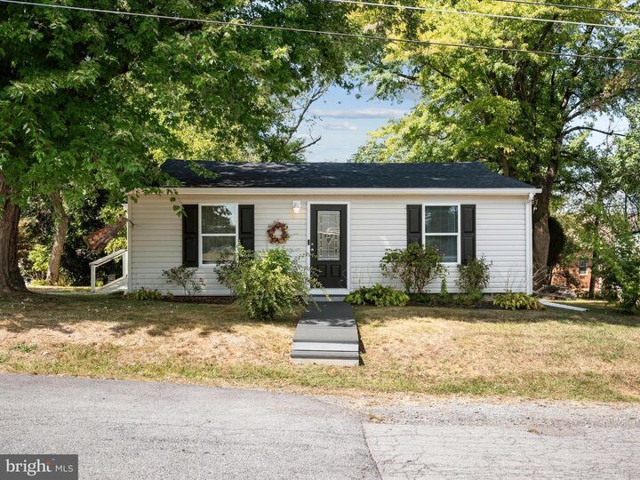 2225 Harrison Street  Winchester VA 22601 photo