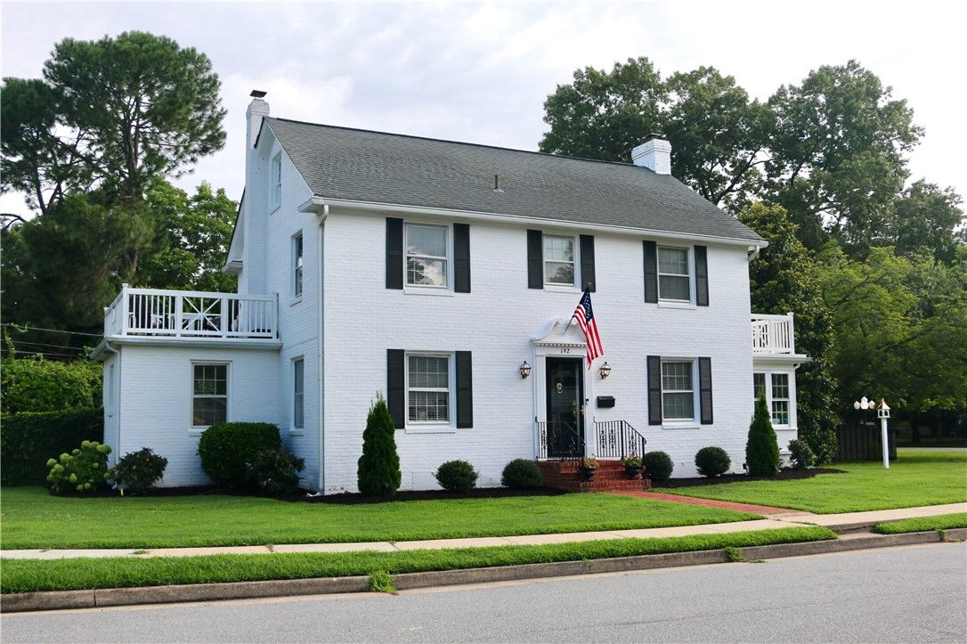 Property Photo: 192 Hilton Terrace VA 23601