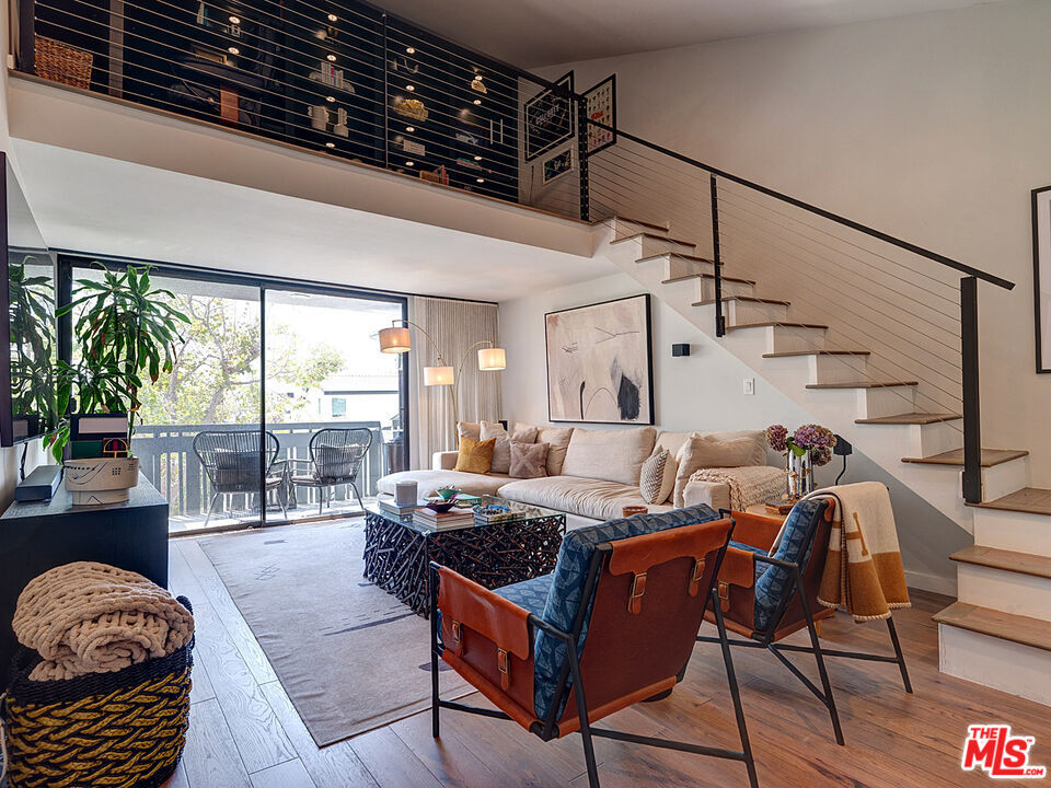 Property Photo:  1830 Westholme Ave  CA 90025 