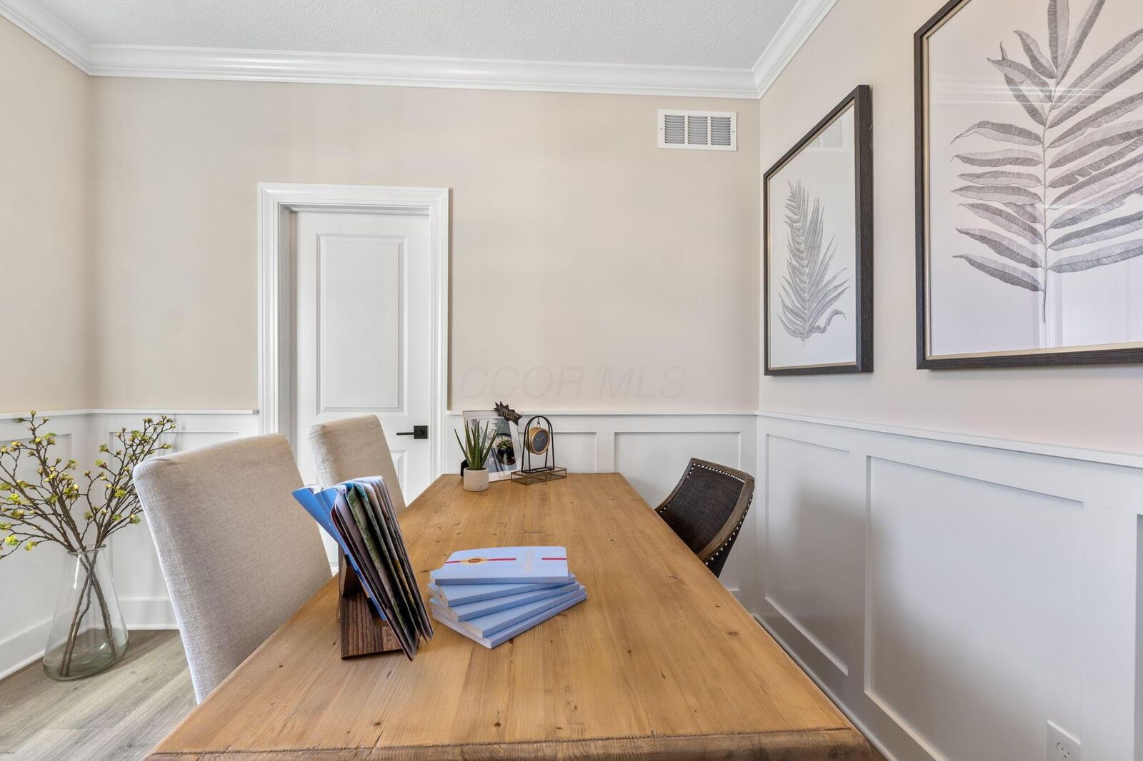 Property Photo:  4282 Laguna Loop  OH 43035 