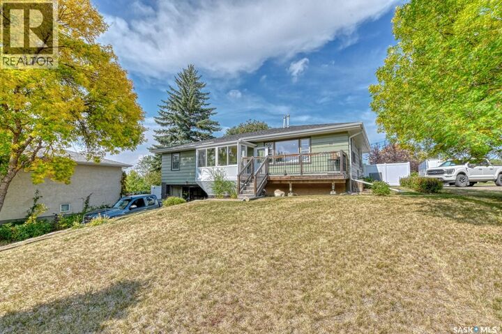 Property Photo:  70 Peter Avenue  SK S0G 3C0 