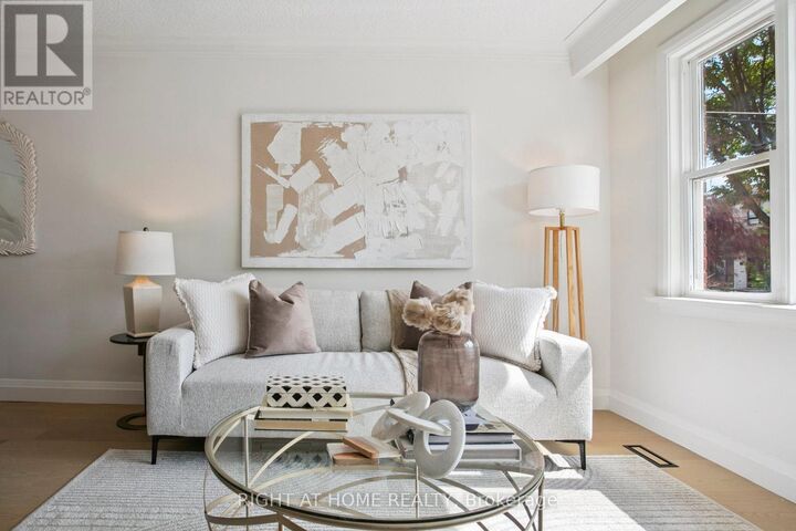 Property Photo: 120 Johnston Avenue ON M2N 1H2