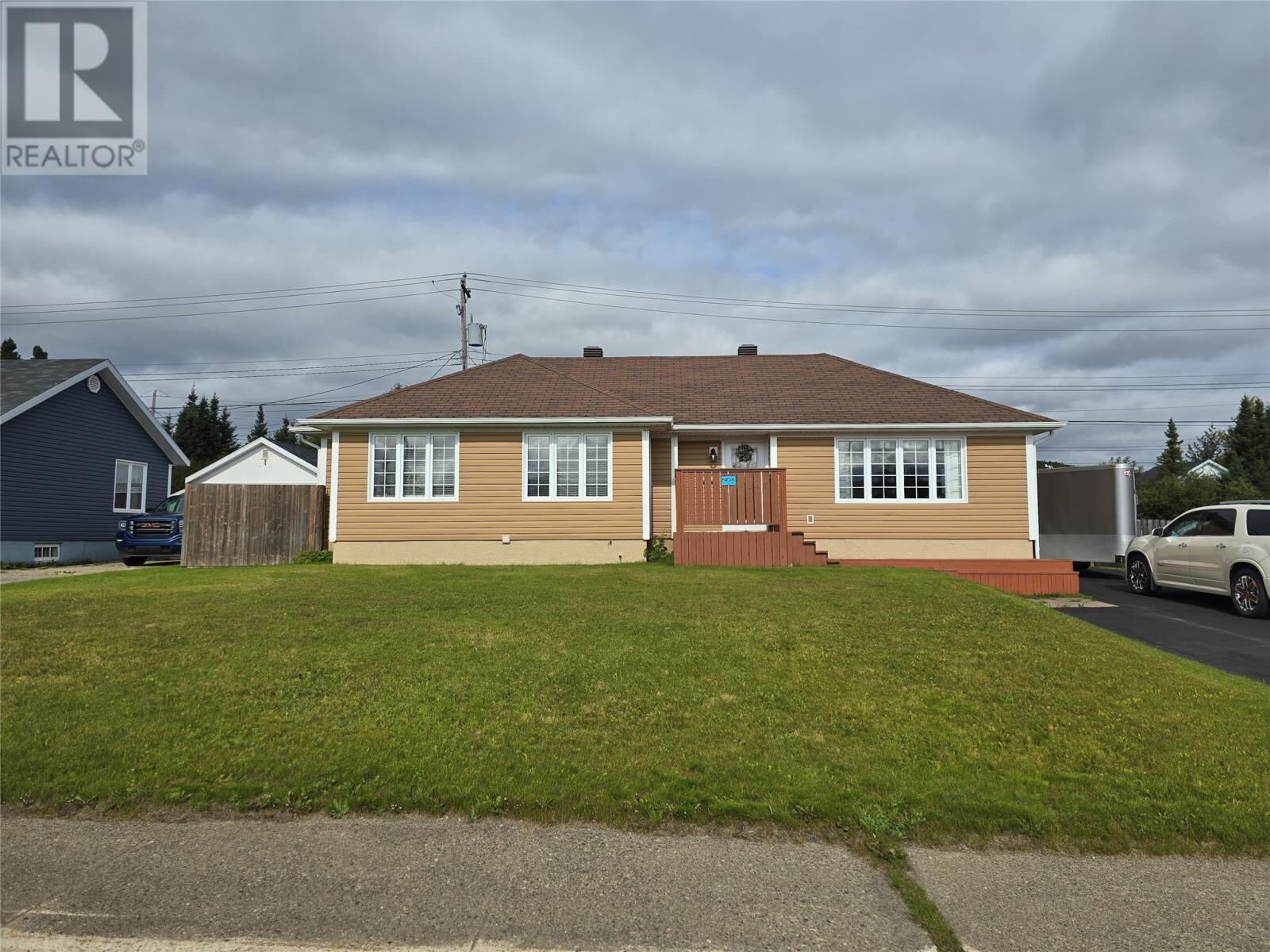 Property Photo:  805 Hamilton Street  NL A2V 1H5 