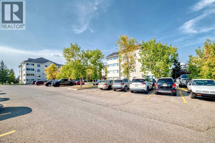 Property Photo:  6224 17 Avenue Southeast  AB T2A 7X8 