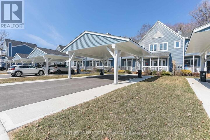 Property Photo:  374 Front Street 10  ON N5L 1E9 