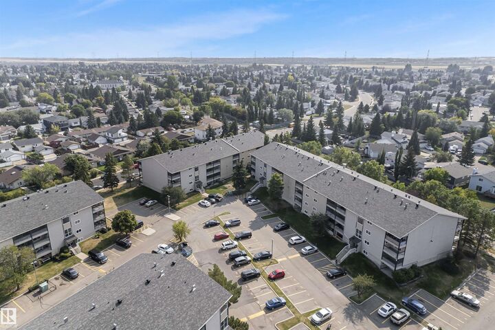 1620 48 Street NW 208  Edmonton AB T5L 5P1 photo