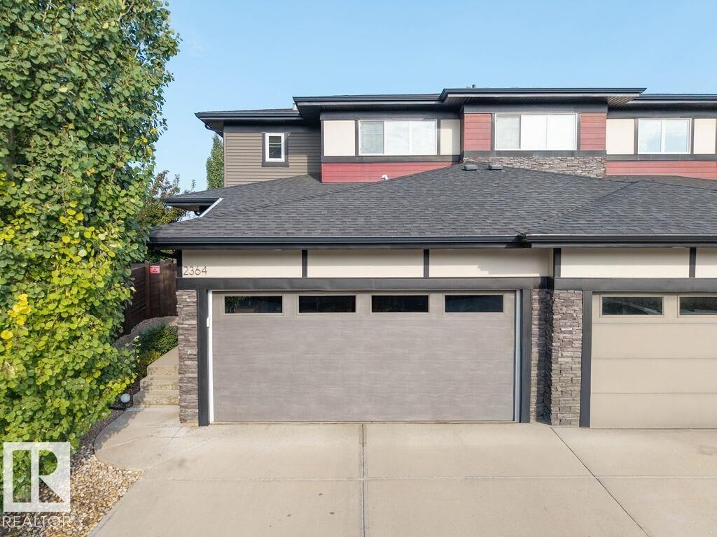 Property Photo:  2364 Ware Crescent NW  AB T6W 2W5 