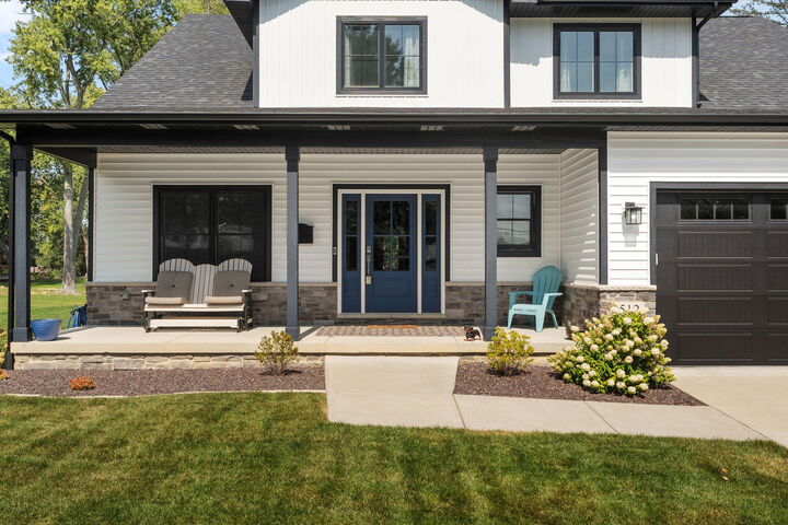 Property Photo: 512 W Joliet Street IN 46307