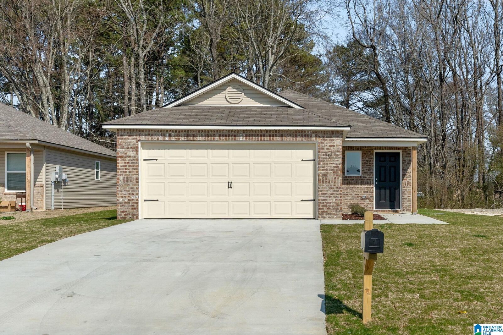 Property Photo: 85 Jemison Trails Drive AL 35085