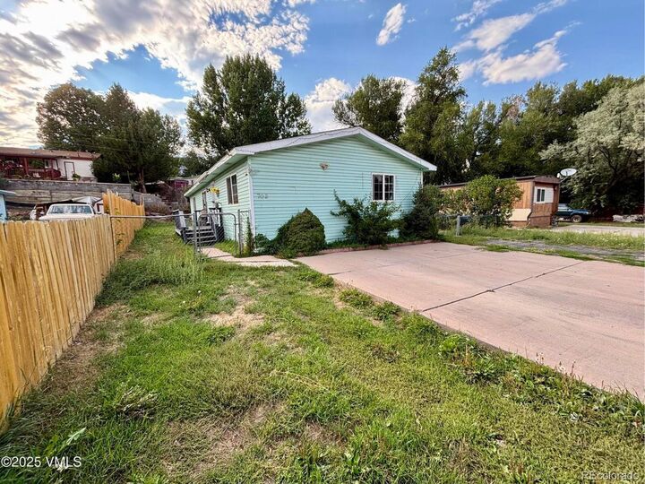 Property Photo:  702 Lost Ln  CO 81637 