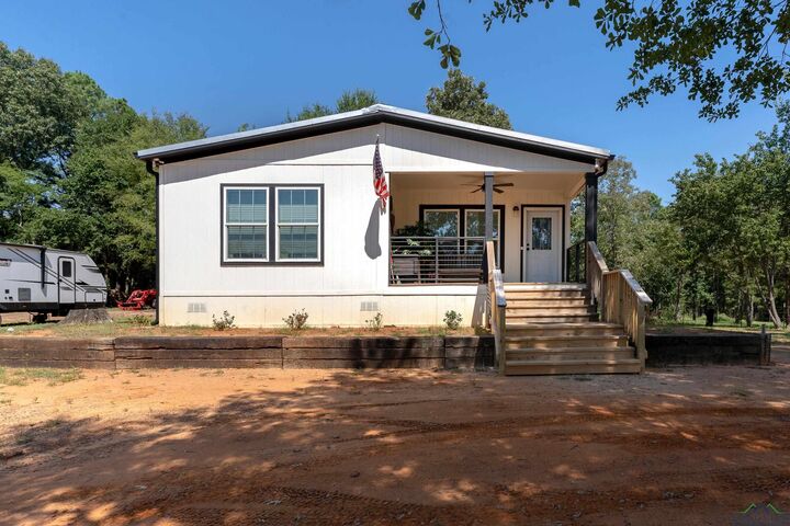 628 E George Richey Road  White Oak TX 75693 photo