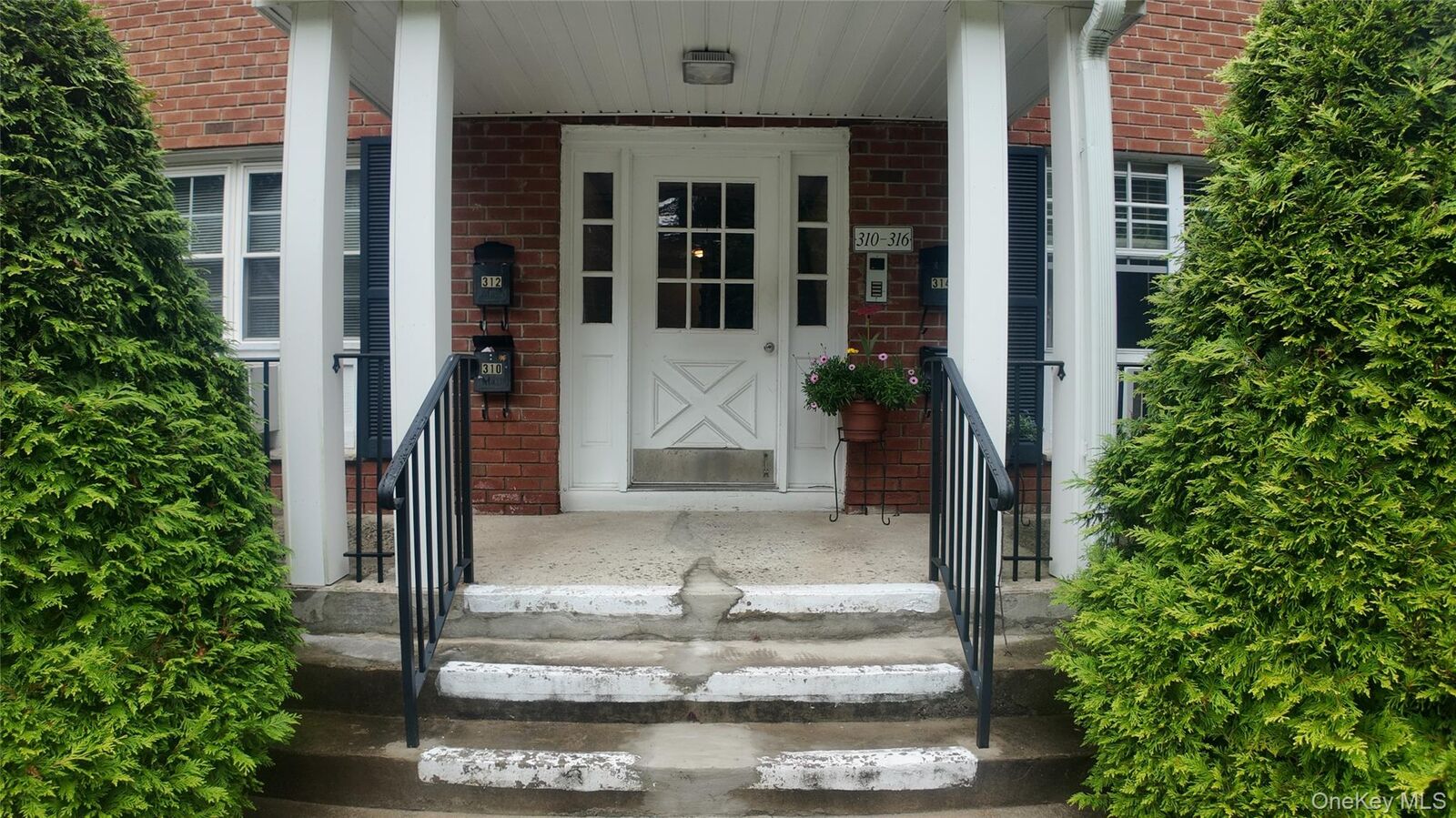 Property Photo: 310 Parkside Drive NY 10901