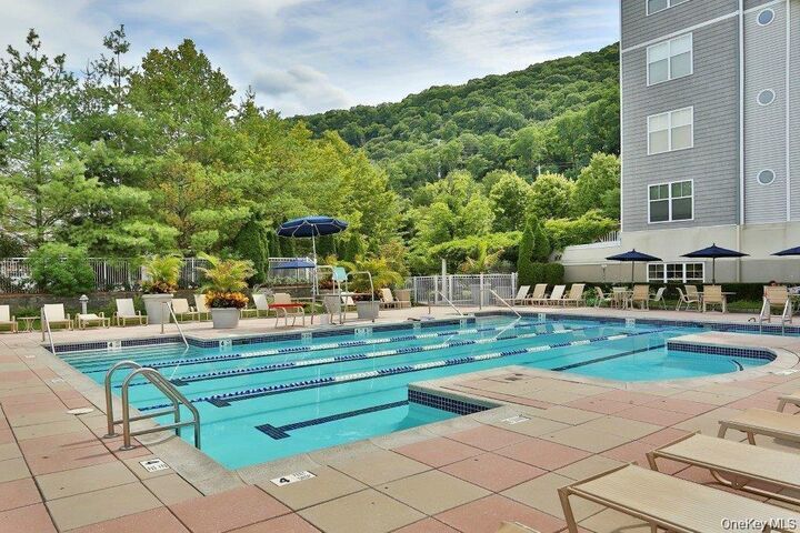 Property Photo:  3207 Leeward Drive  NY 10927 