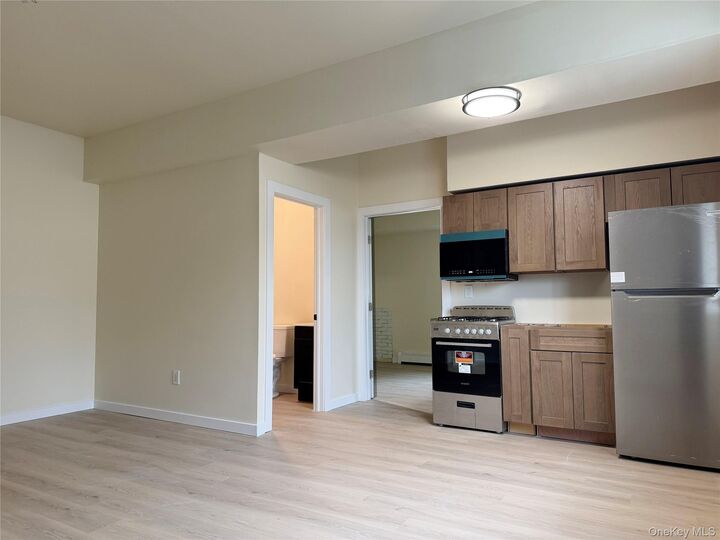 Property Photo:  75 South Avenue 3  NY 12508 