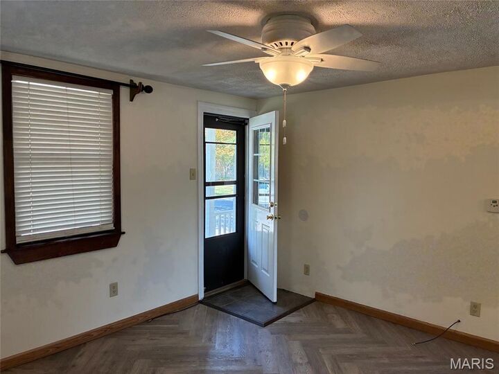 Property Photo: 1820/1820A La Salle Street IL 62221
