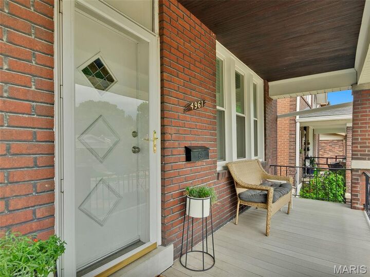 Property Photo:  4961 Neosho Street  MO 63109 