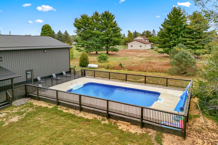 Property Photo: 9921 Bankers Road MI 49082