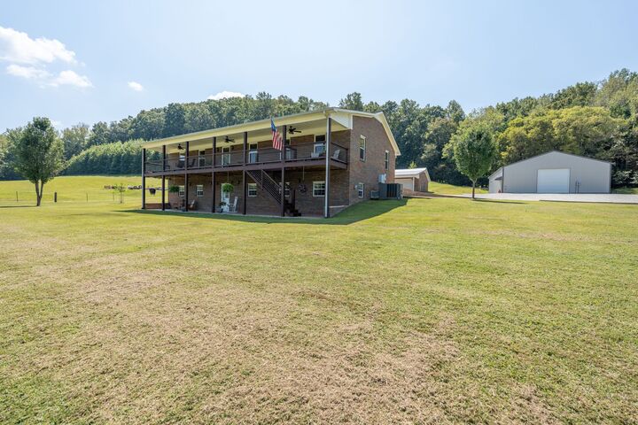 6285 Rayburn Creek Rd  Collinwood TN 38450 photo