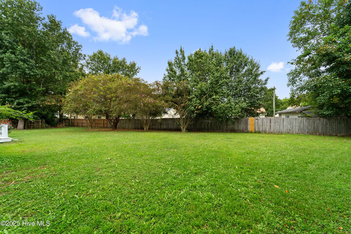 Property Photo:  206 N Stephanie Court  NC 28540 