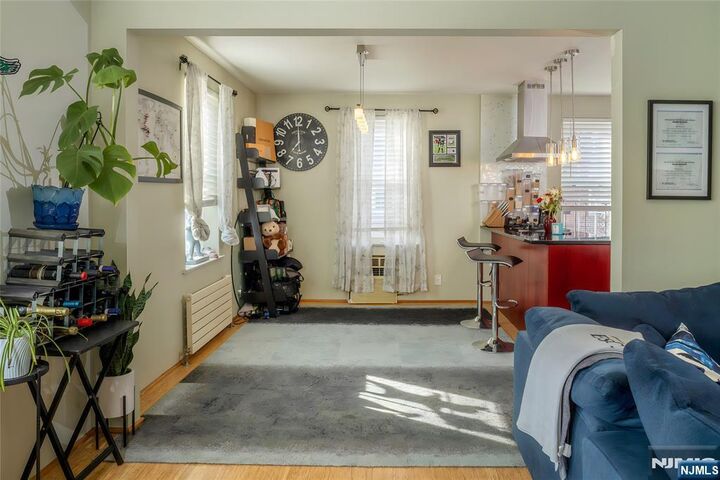 Property Photo:  126 Hackett Place 204B  NJ 07070 