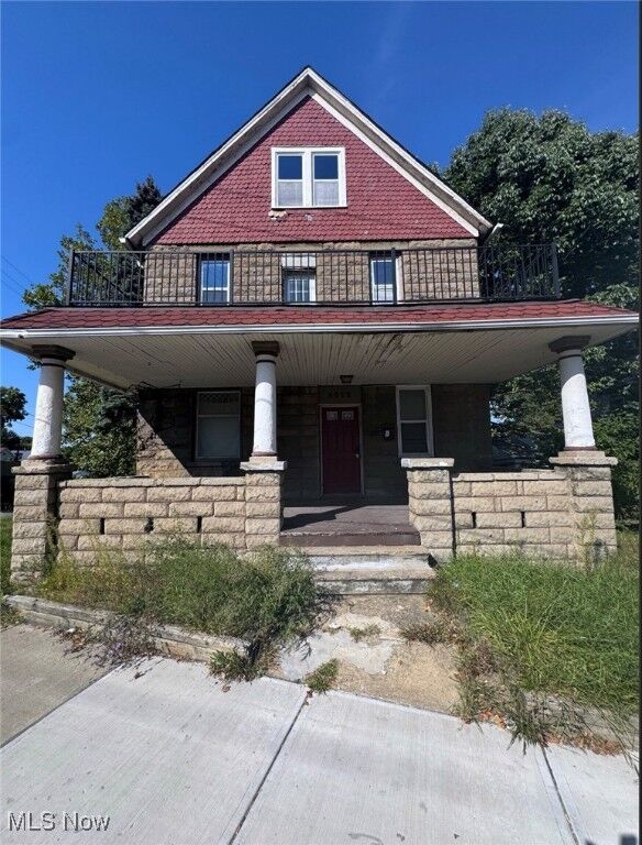 Property Photo:  5924 Denison Avenue Up  OH 44102 
