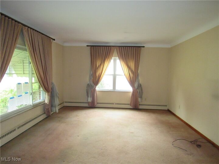Property Photo: 7599 Acacia Avenue OH 44060