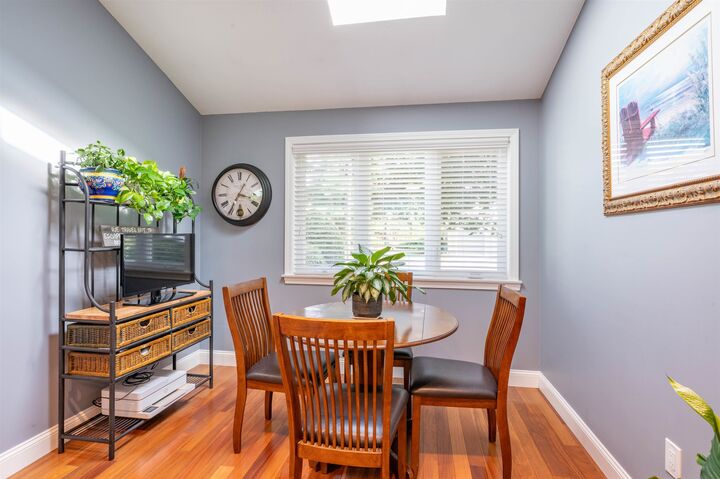 Property Photo: 5 Iris Court NH 03062