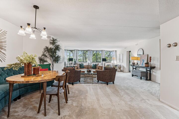 Property Photo:  600 4th Street SW 406  MN 55902 