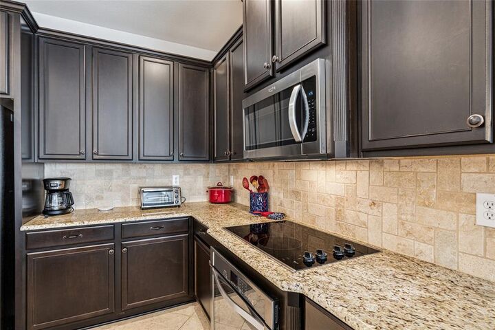 Property Photo: 6957 Finch Drive TX 76182