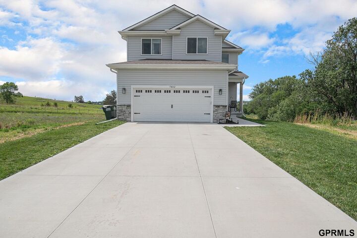 Property Photo:  7802 N 94th Circle  NE 68122 