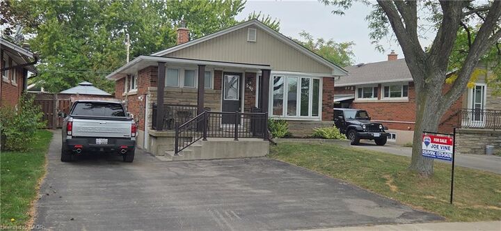 Property Photo:  540 East 27th Street  ON L8V 3H5 