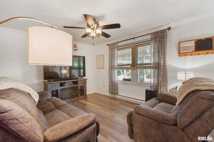 Property Photo: 16042 Ralls Grove Road IL 62922
