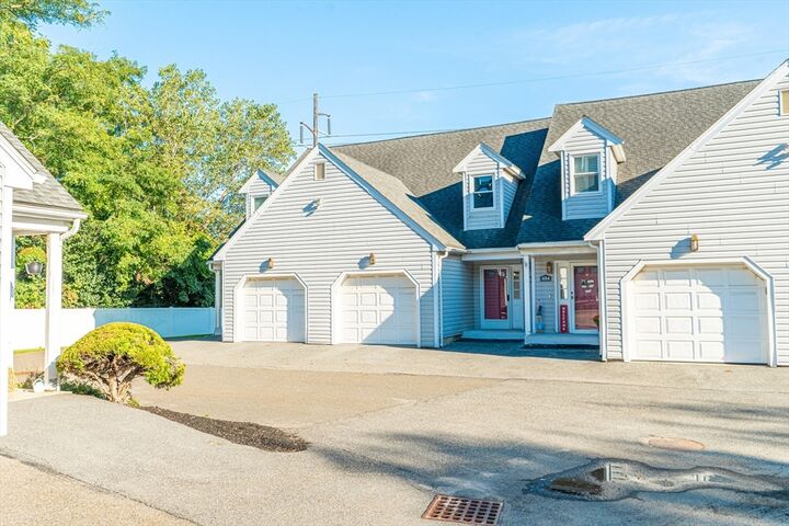 Property Photo:  109 Salem St 405  MA 02151 