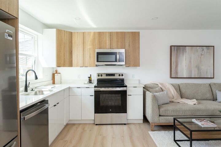 Property Photo:  7 Kenoza 201  MA 01830 