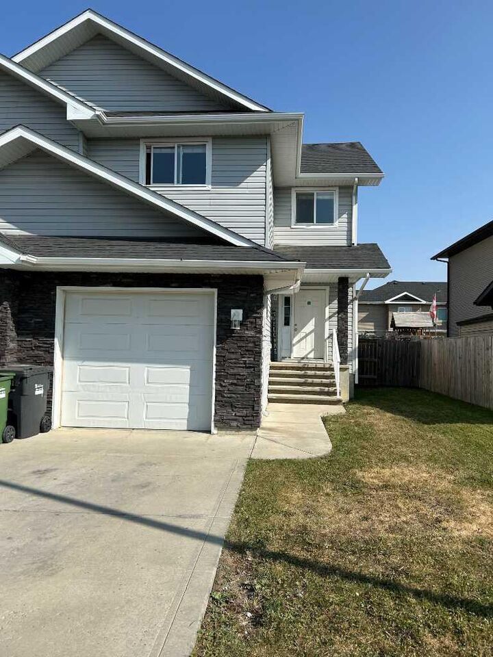 175 Garrison Circle  Red Deer AB T4P 0P5 photo