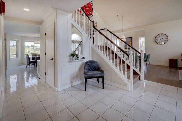 Property Photo: 148 Hidden Valley Place NW AB T3A 4Z6