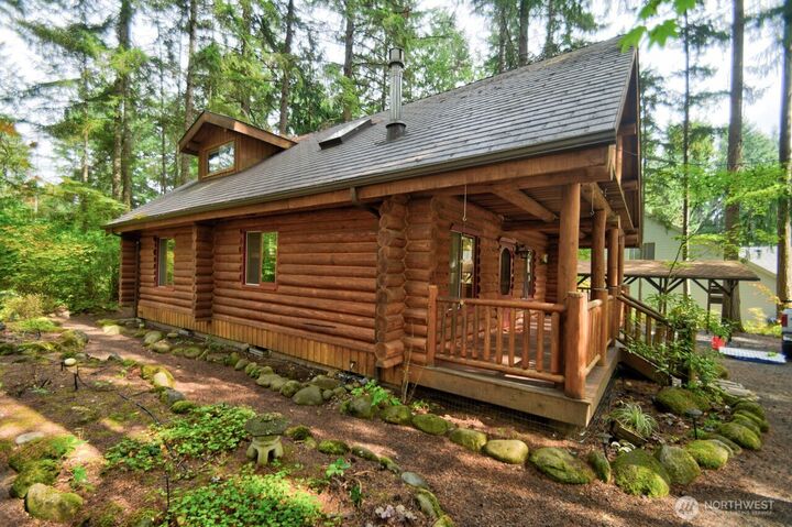 Property Photo:  18114  Rampart Drive SE  WA 98597 