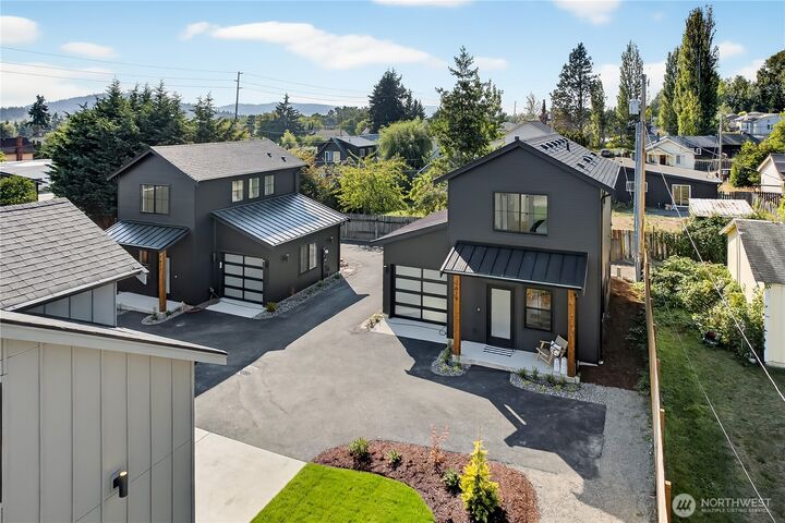 Property Photo: 2619 Woburn Street WA 98226
