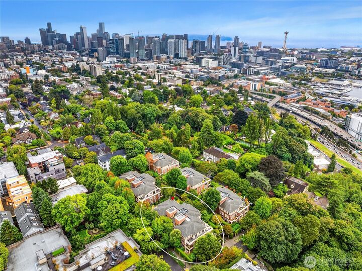 1185  Broadway  E 5  Seattle WA 98102 photo