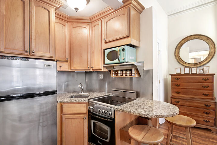 Property Photo: 344 E 50th Street 1B NY 10022