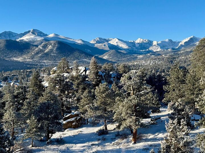 Property Photo:  293 Overlook Court  CO 80517 