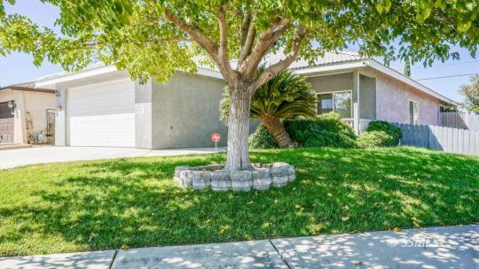 Property Photo:  1301 S McCall St  CA 93555 