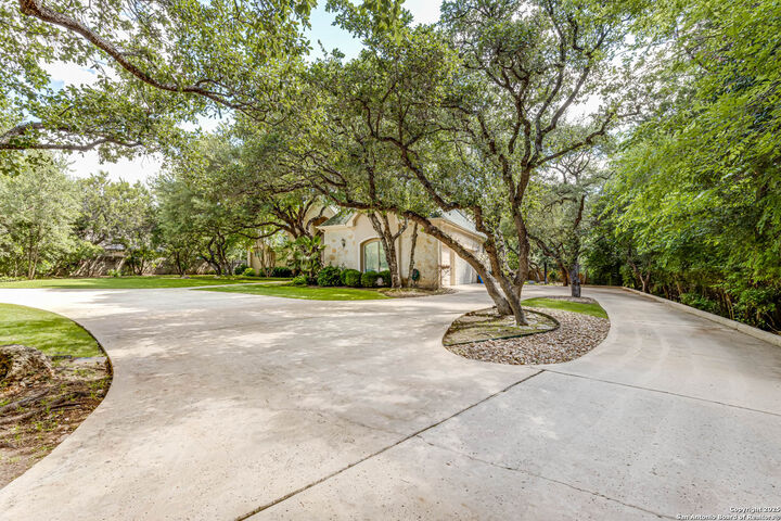 Property Photo: 132 Long Bow Rd. TX 78231